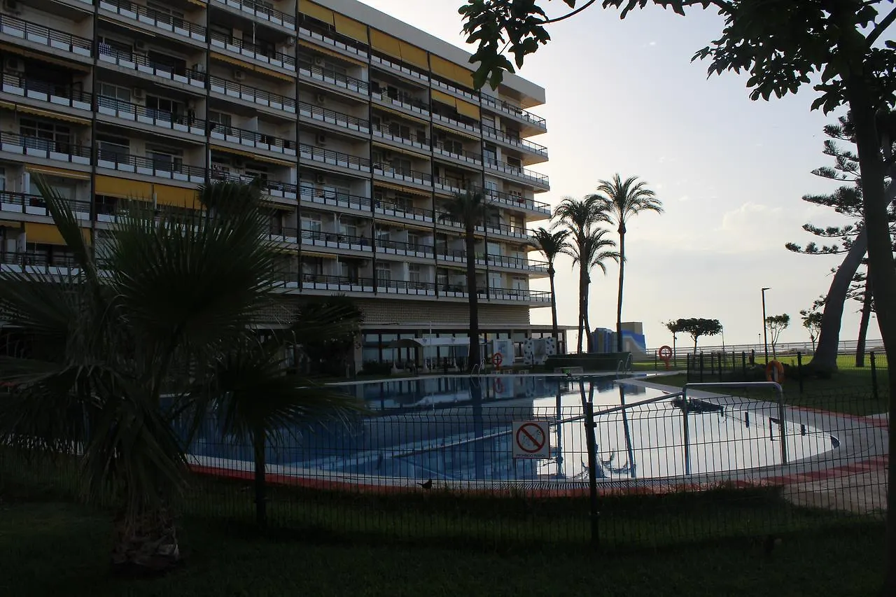 Castillo Santa Clara Estudio Con Vistas Laterales Al Mar Torremolinos 0*,